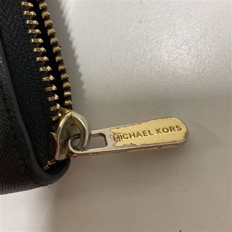 i 1403 michael kors wallet